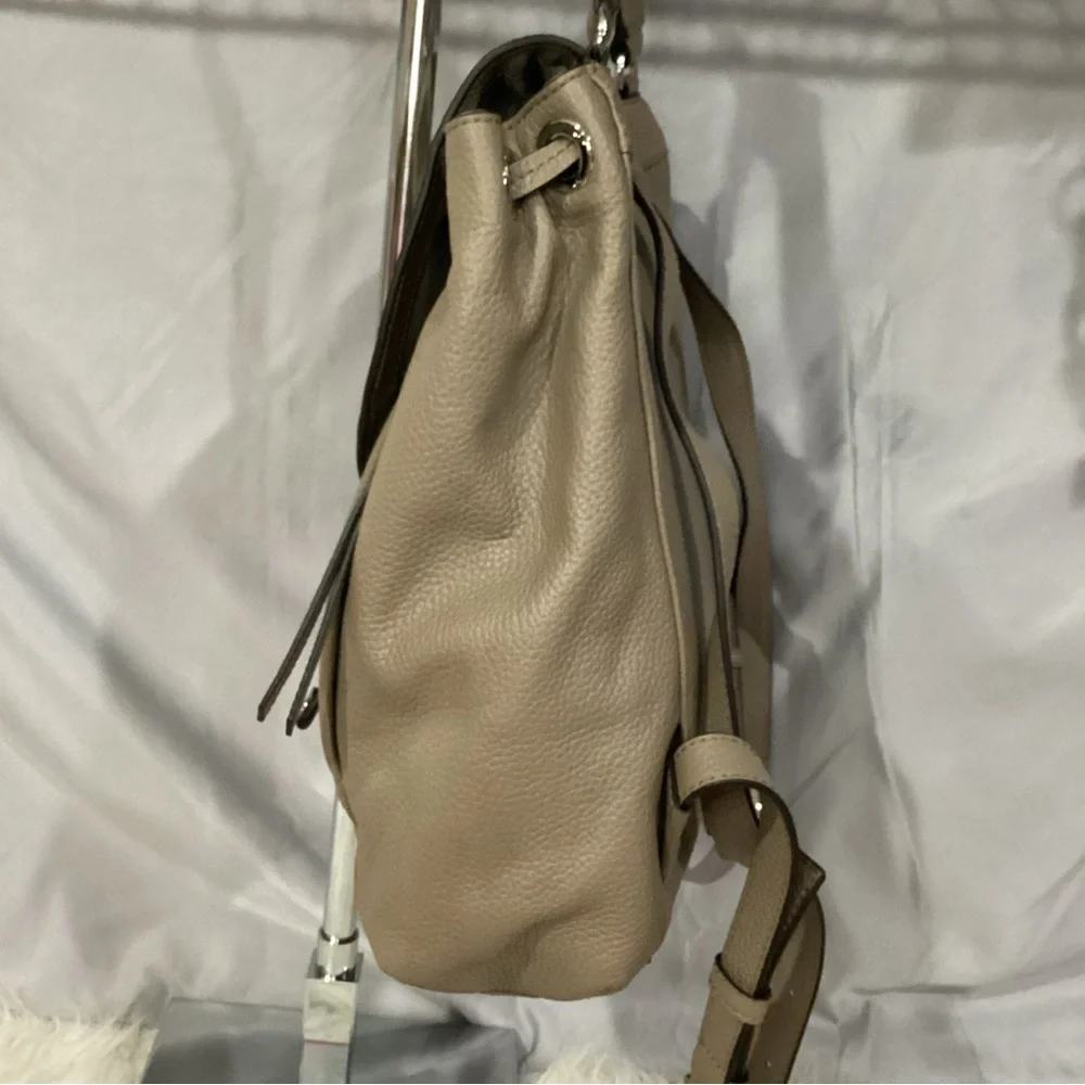 Michael Kors Riley LG Leather Backpack in Taupe Color EUC 84